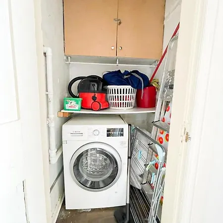Open Plan 2 Bed Apt, Near Edinburgh Castle Exterior photo